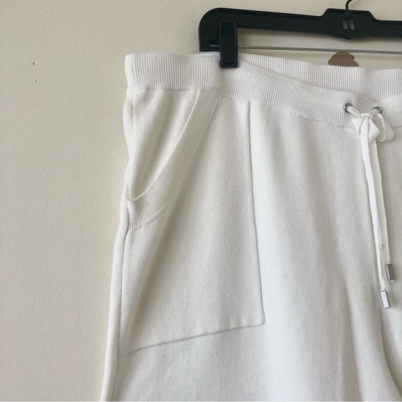 Chico’s Zenergy Cream Colored Super Soft Lounge Pants Joggers Size XLp - Picture 5 of 8